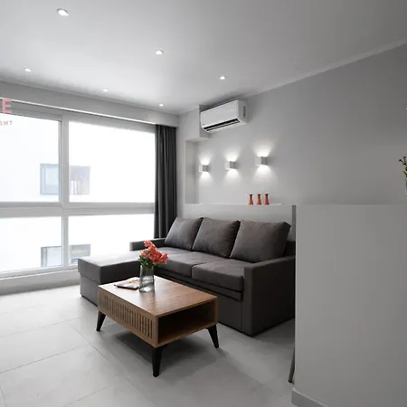 Bonsai, Nilie Hospitality Mgmt *