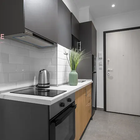 Bonsai, Nilie Hospitality Mgmt Szaloniki