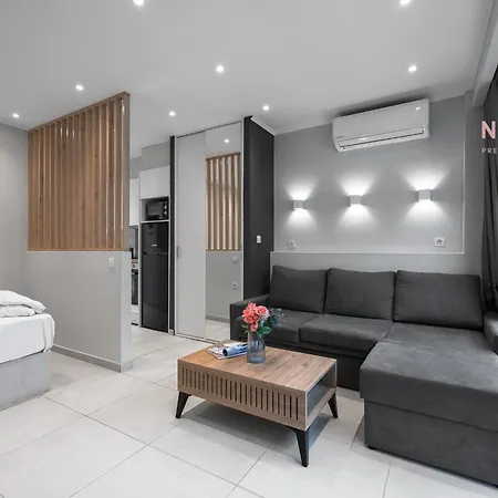 Bonsai, Nilie Hospitality Mgmt